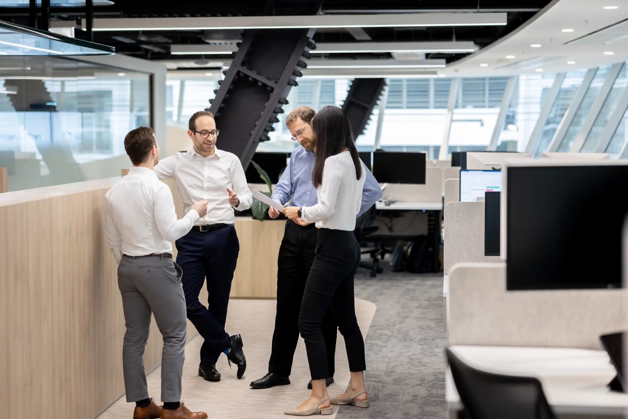 altman_solon_team_collaborating_open_office