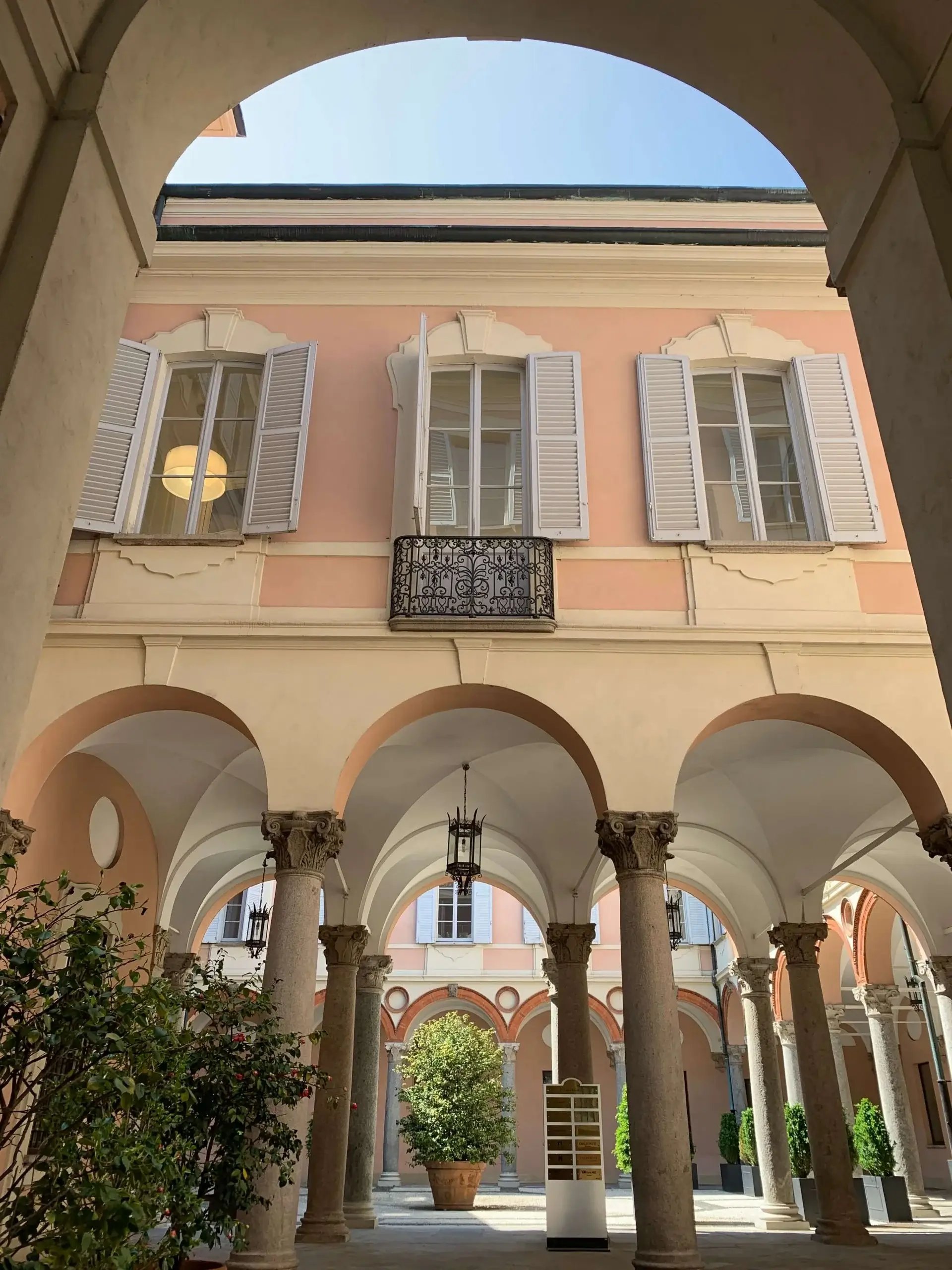 4-Milan-Courtyard