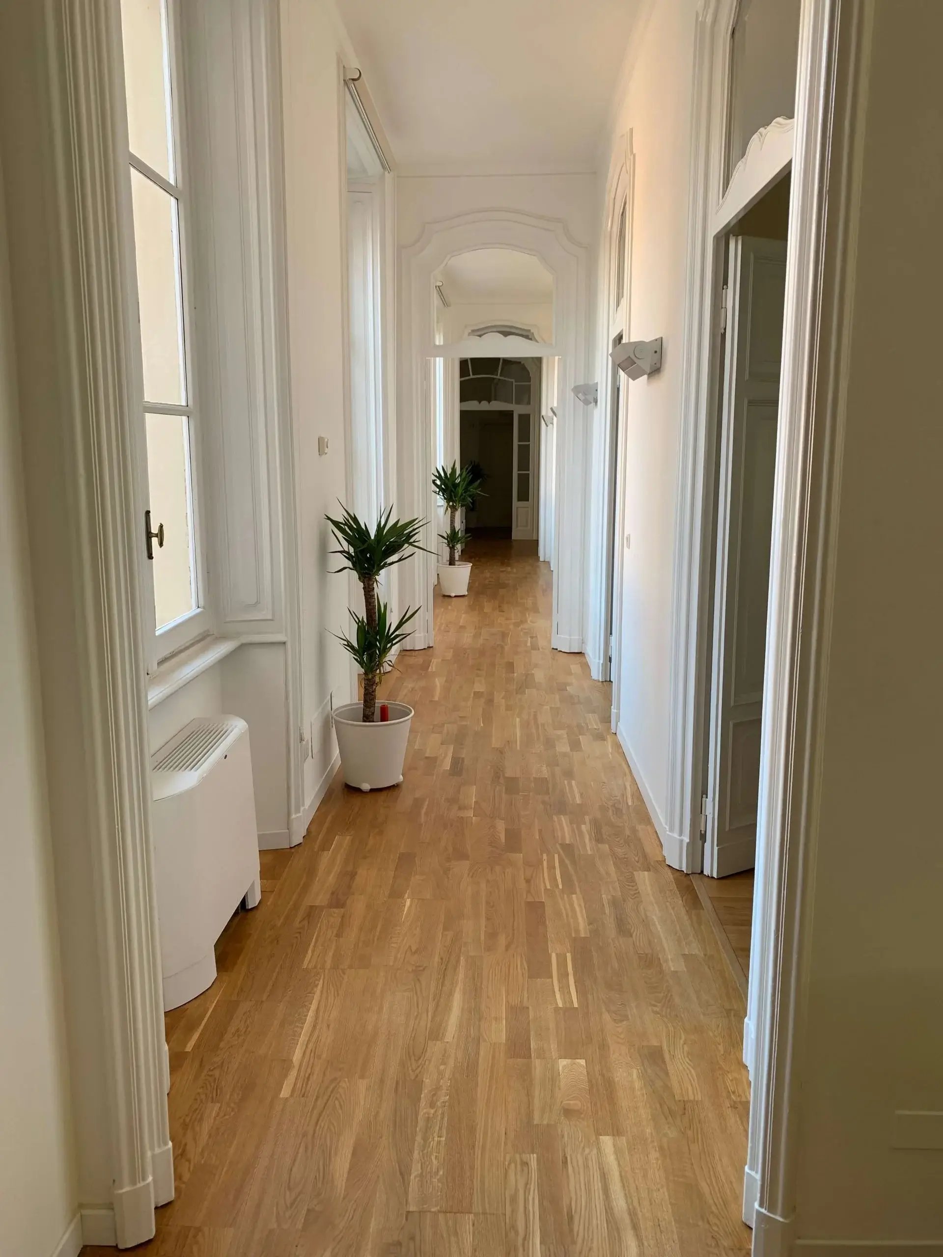 5-Milan-Hallway