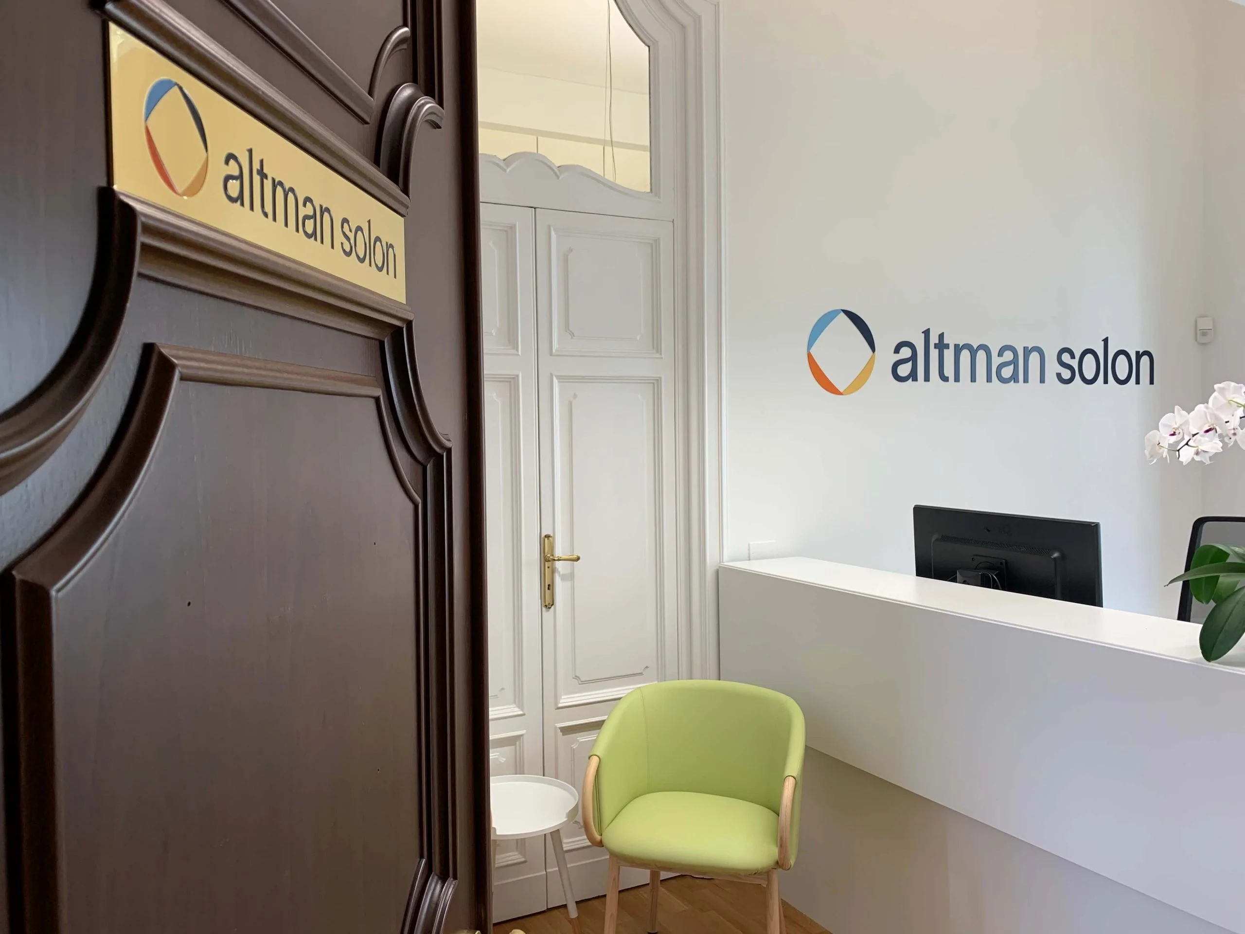 Milan-Reception